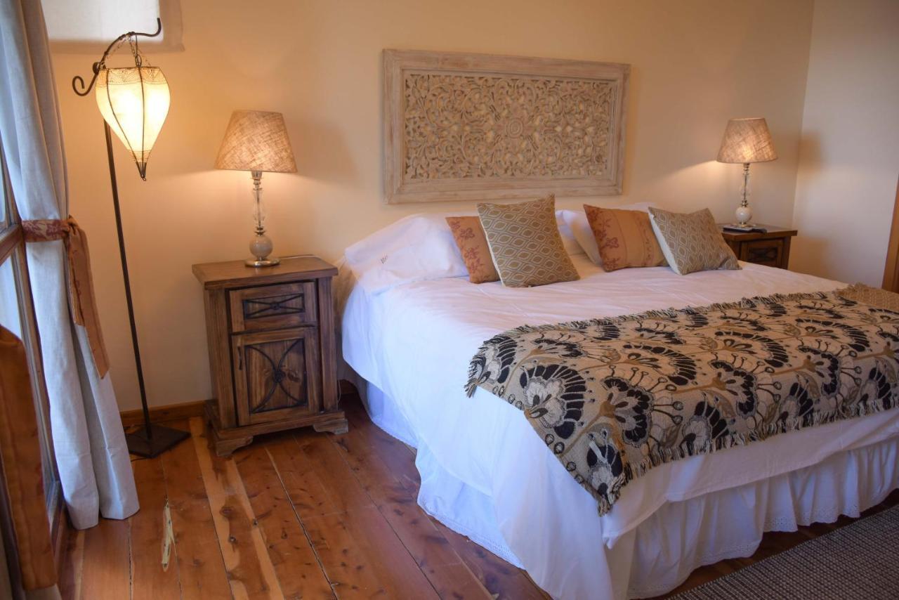Bed & Breakfast Alehue Casa De Montana Villa La Angostura